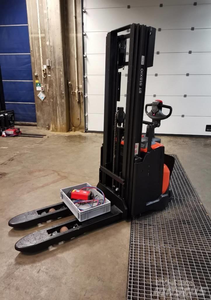 Toyota SWE140L Deichselstapler