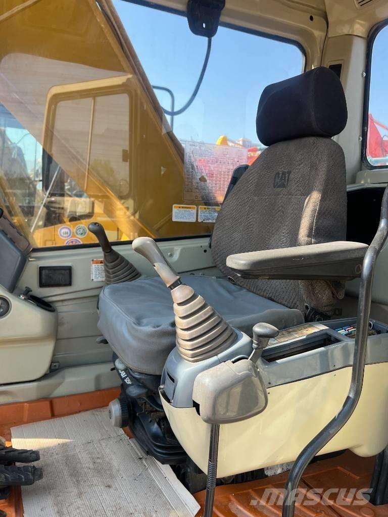 CAT 320 B Raupenbagger