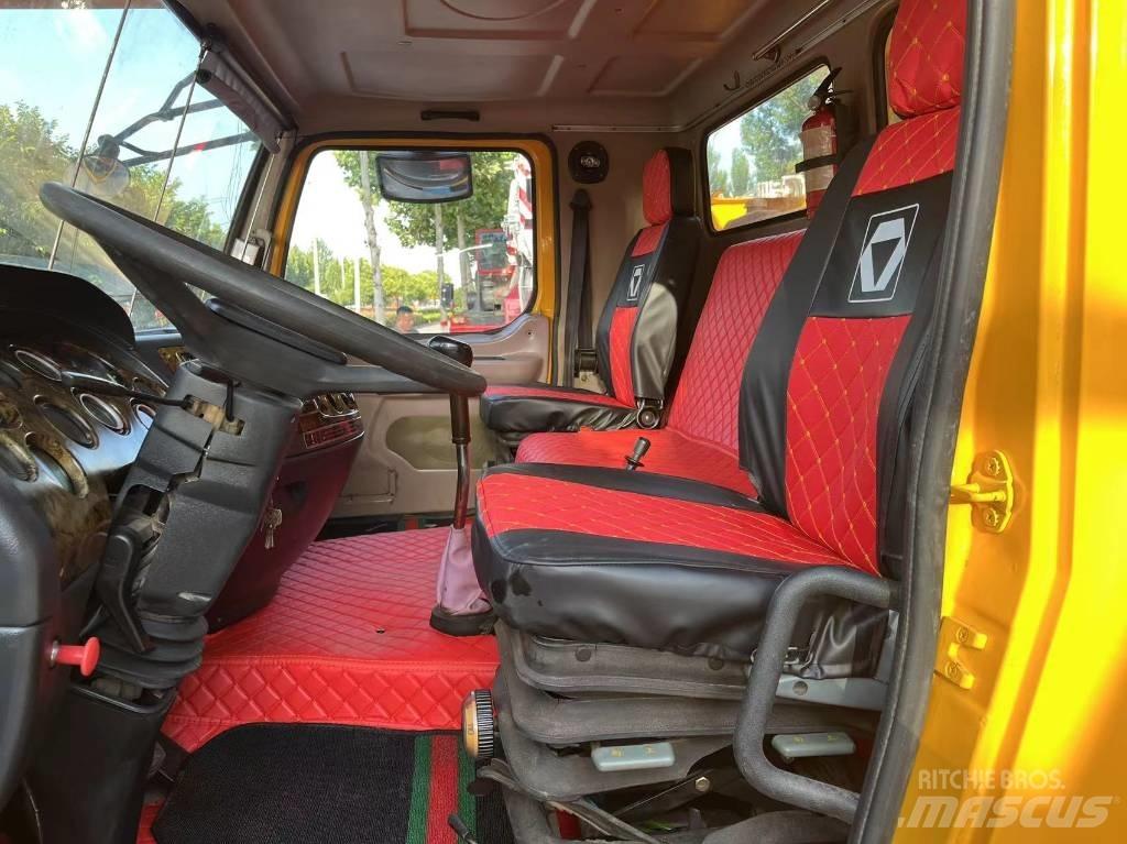 XCMG QY70K Kranen voor alle terreinen