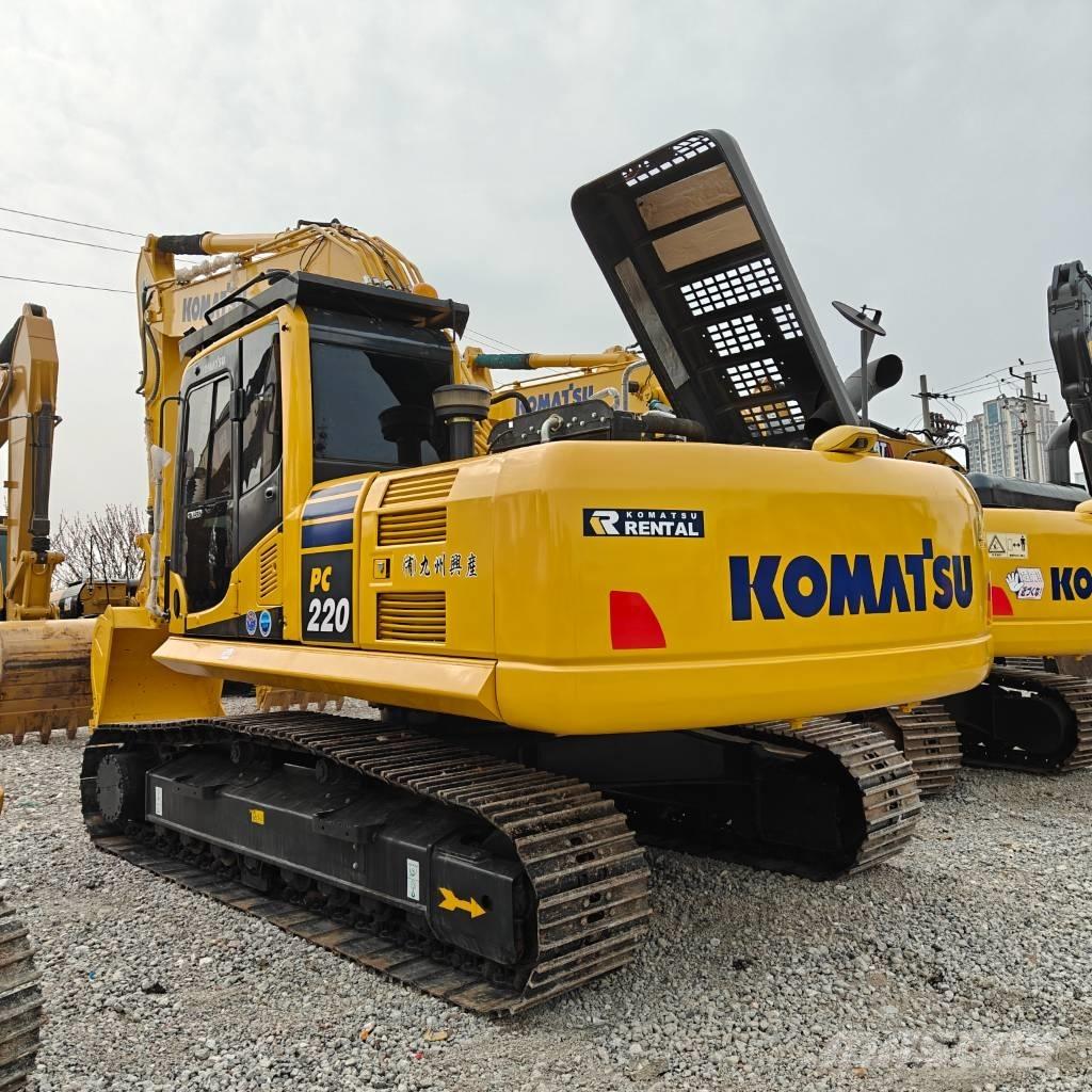 Komatsu 220-8 Raupenbagger