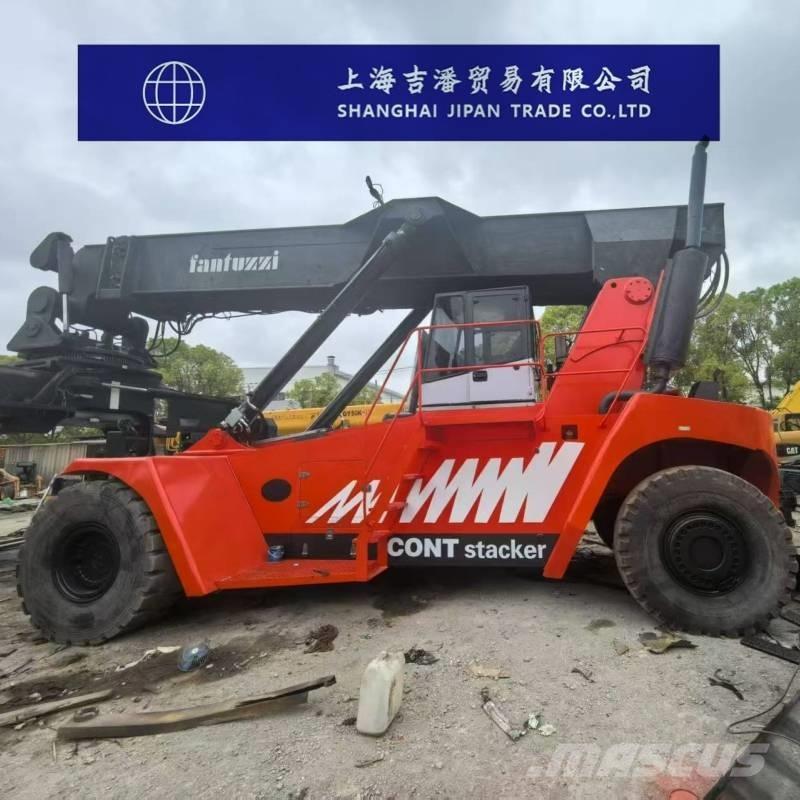 Fantuzzi CS 45 KM Reach-Stacker