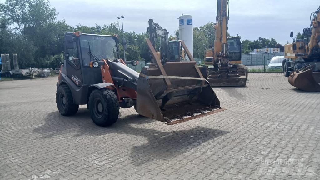 Hitachi ZW 75 Radlader