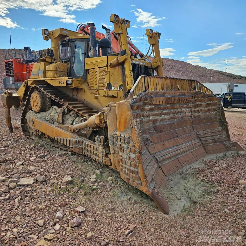CAT D10R Bulldozer