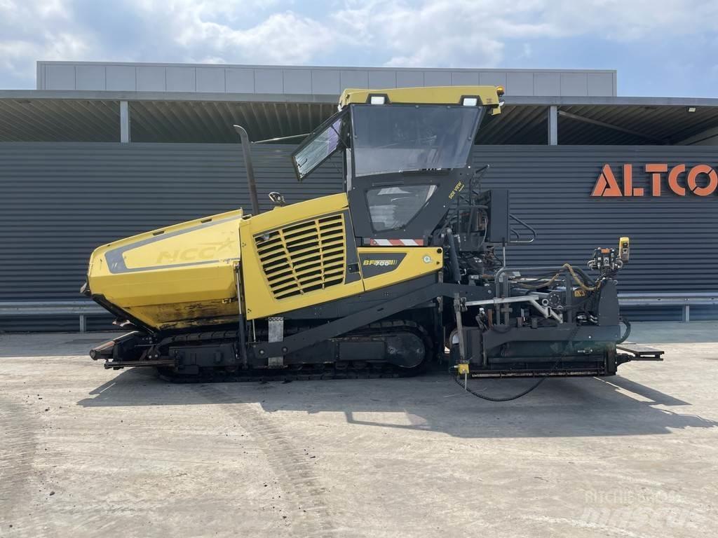 Bomag BF 700 C-2 Strassenfertiger