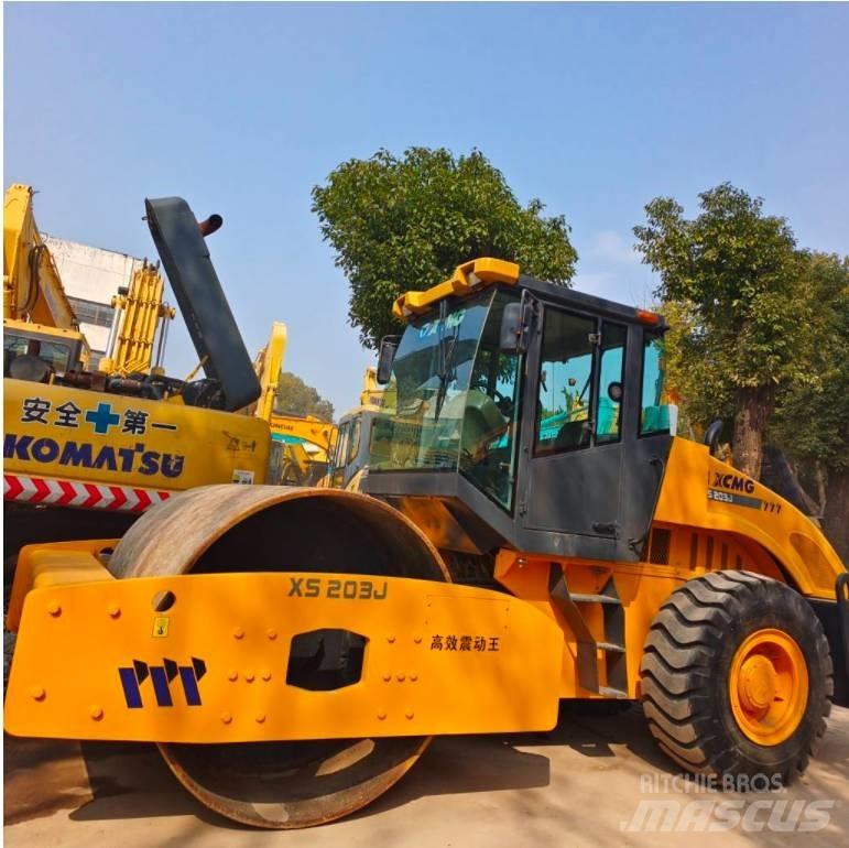 XCMG XS 203 J Walzenzüge