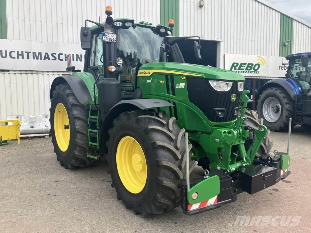 John Deere 6M250 Traktoren