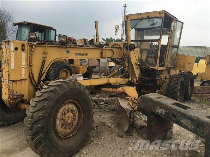 Komatsu GD 511 Grader