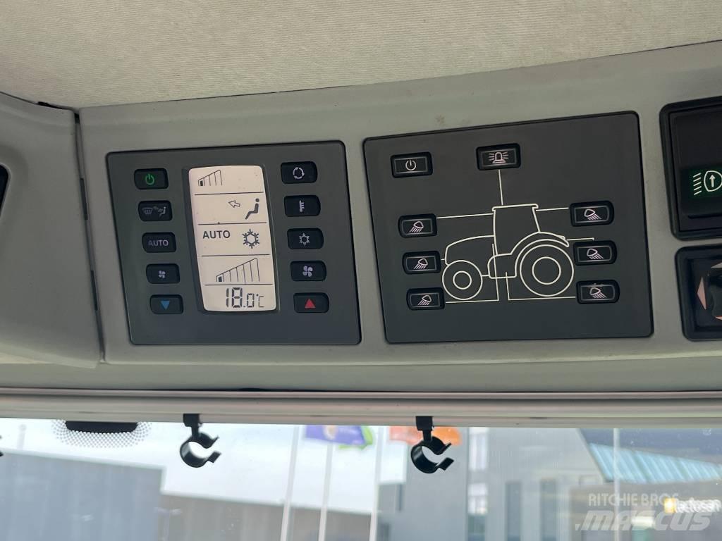 CLAAS AXION 870 Traktoren