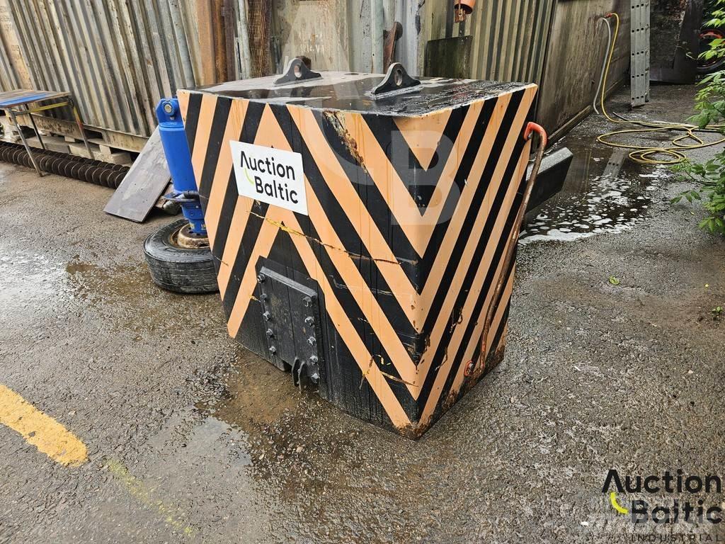  Crane overweight Frontgewichte