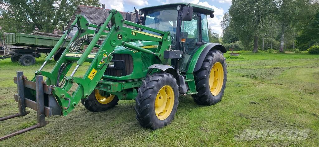 John Deere 5070 M Traktoren
