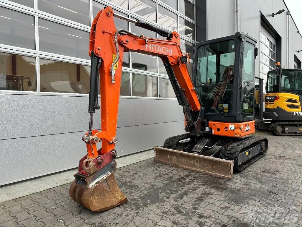 Hitachi ZX26U-6 CR Minibagger < 7t
