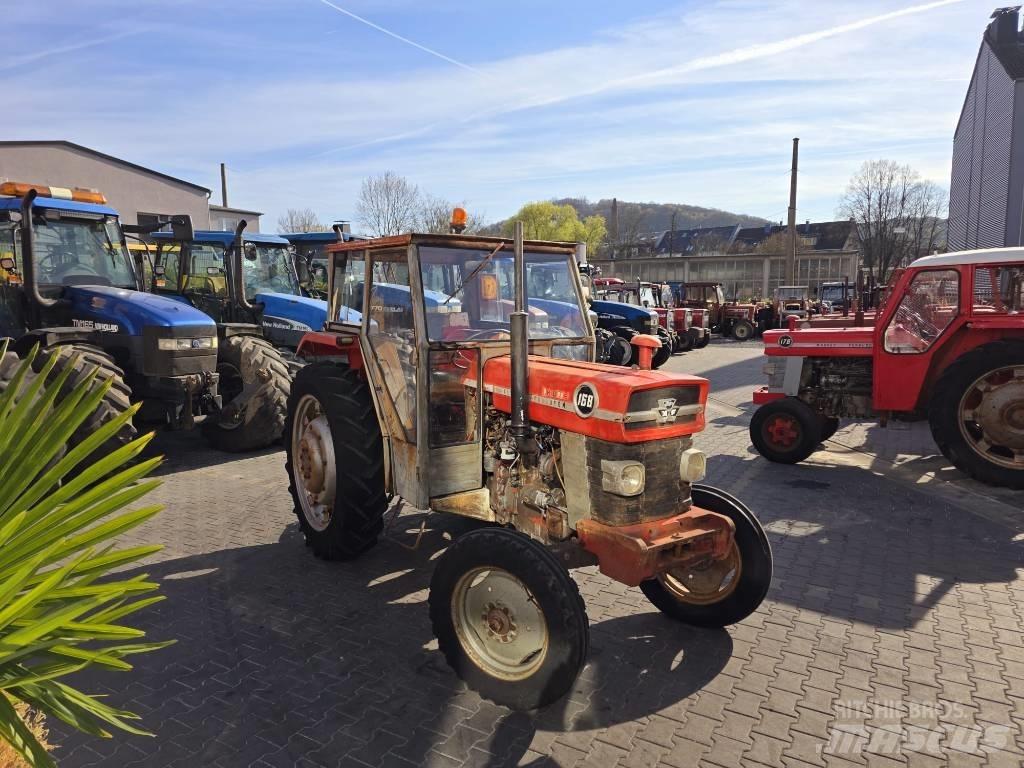 Massey Ferguson 168 Traktoren