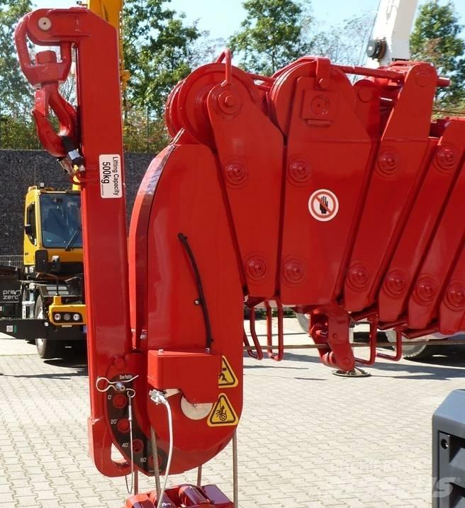 Unic URW-547 Minikrane