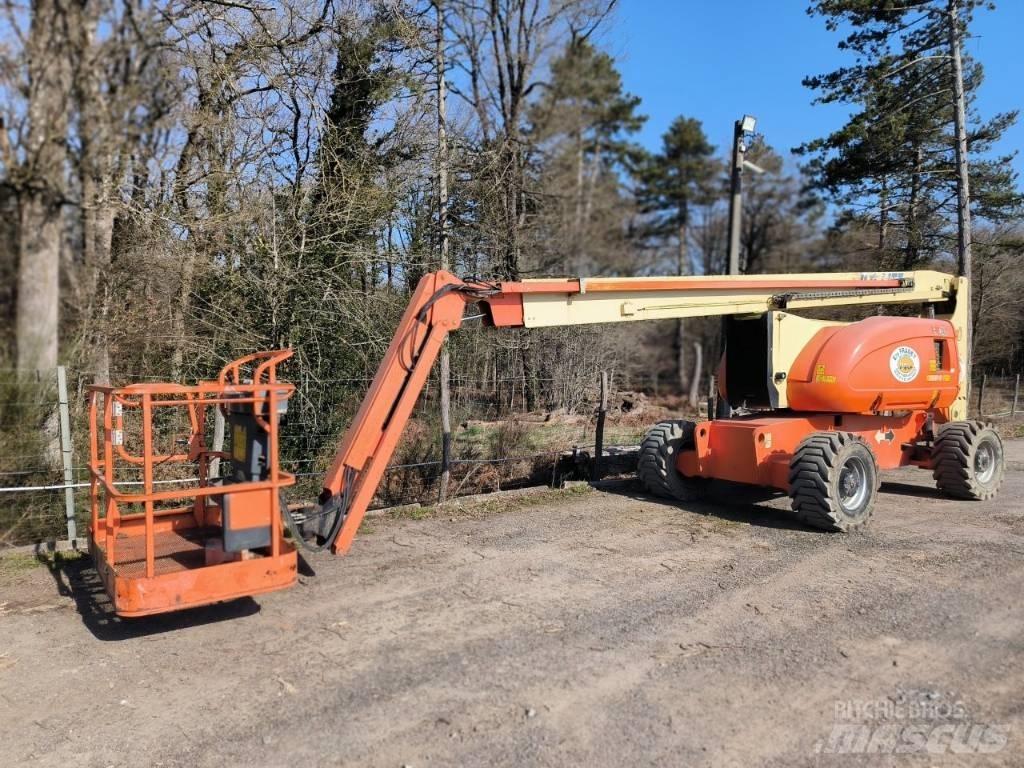 JLG 800 AJ Gelenkteleskoparbeitsbühnen