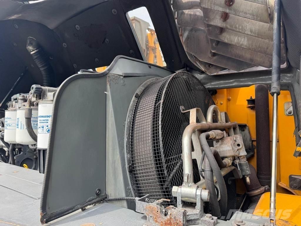Liebherr A 316 Materialumschlag