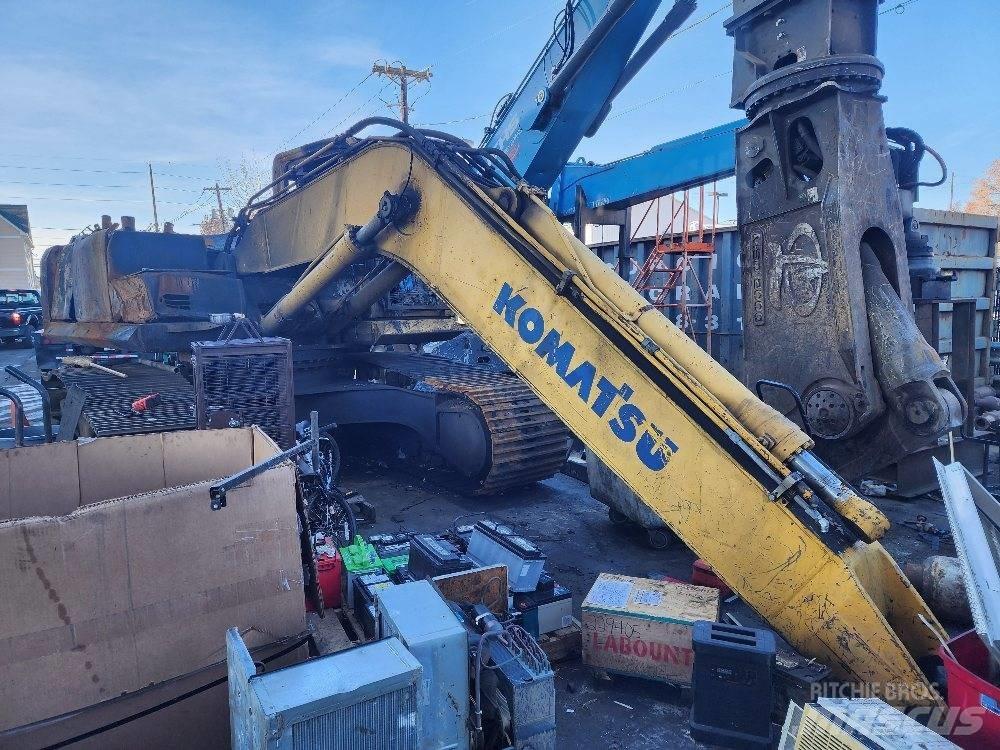 Komatsu PC 270-8 LC Raupenbagger
