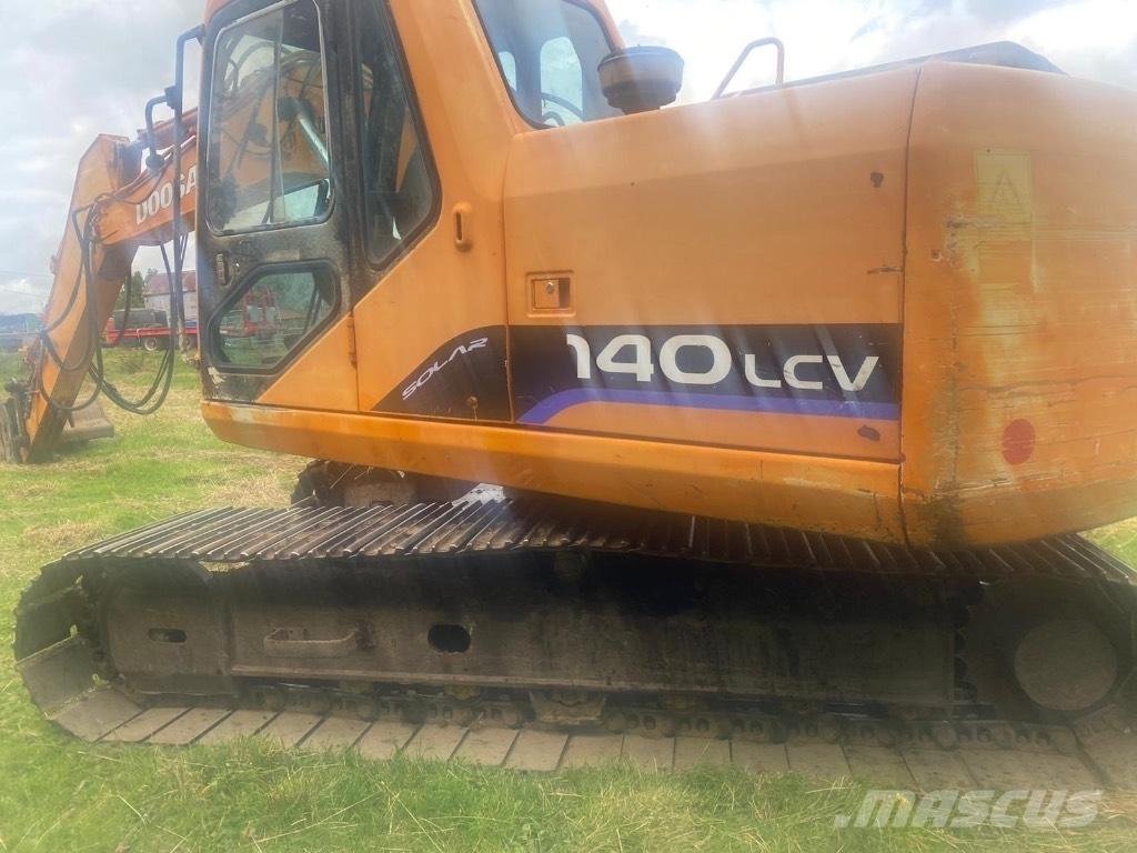 Doosan DX 140 Mobilbagger