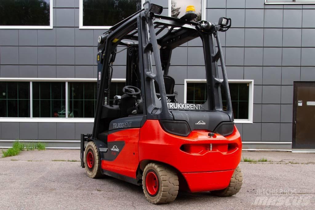 Linde E30-01 Elektrische heftrucks