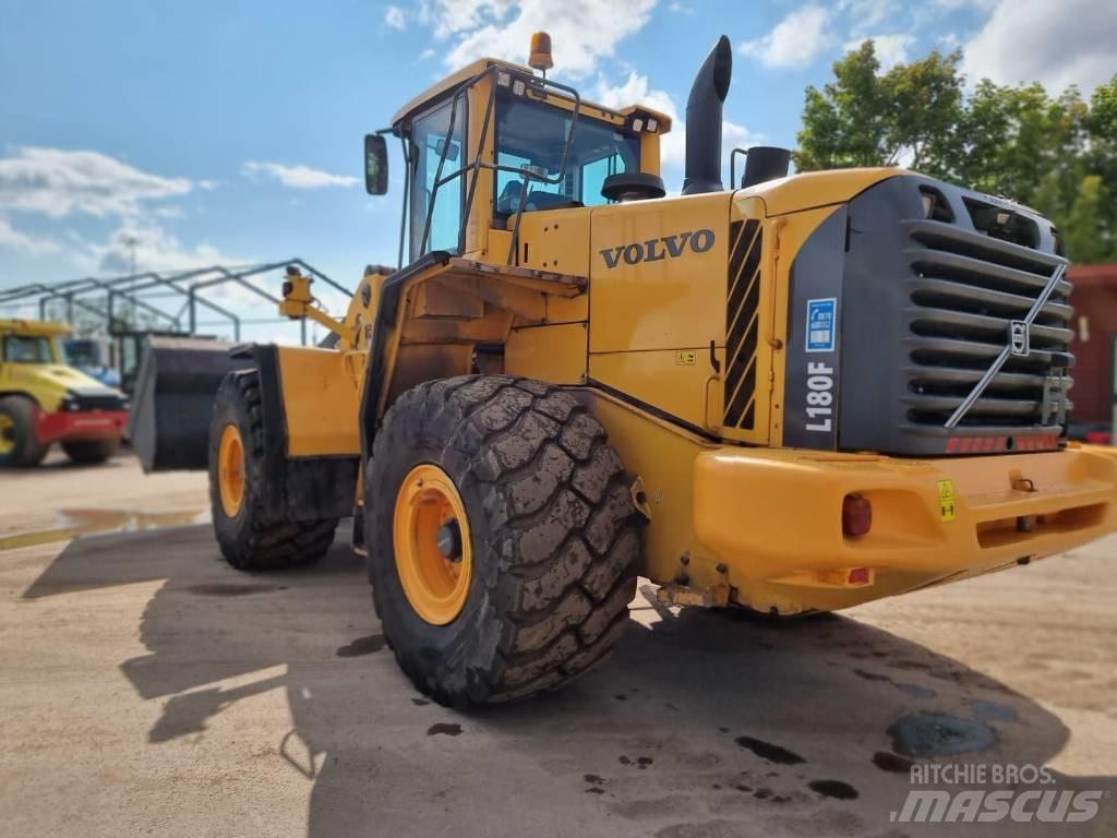 Volvo L 180 F Radlader