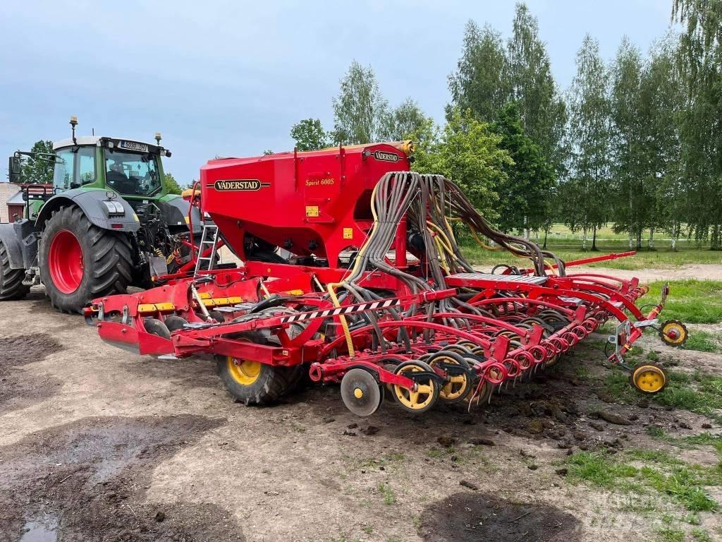 Väderstad Spirit600S Drillmaschinen