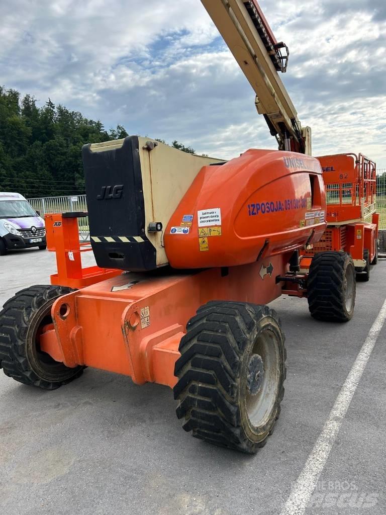 JLG 800 AJ Gelenkteleskoparbeitsbühnen