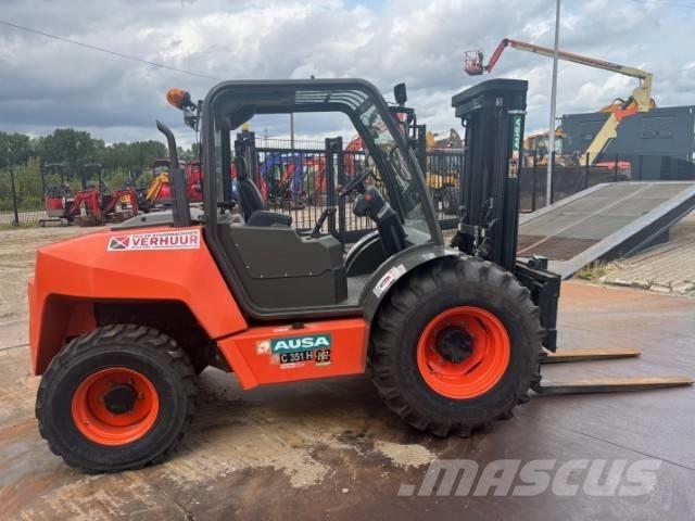 Ausa C 351 Geländestapler