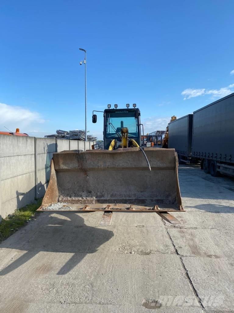 Komatsu WA 100 M-5 Radlader