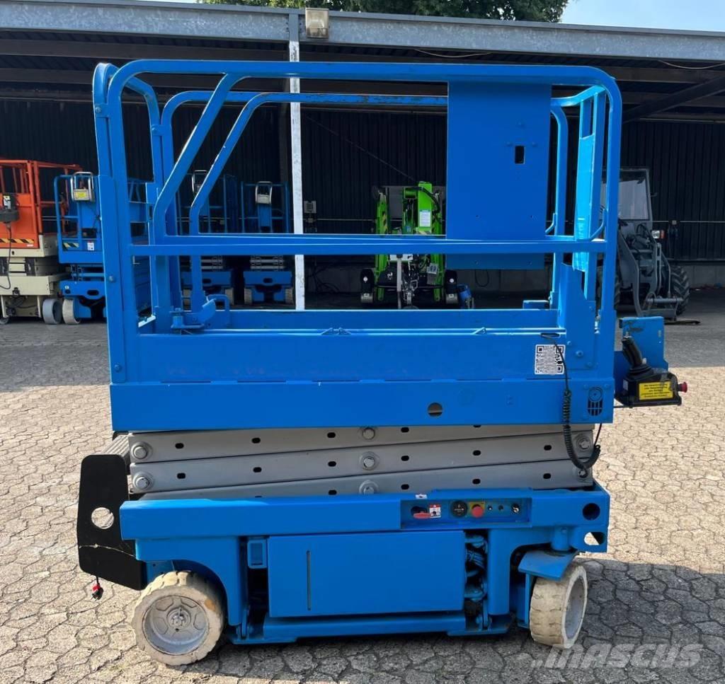 Genie 1930 Scheren-Arbeitsbühnen