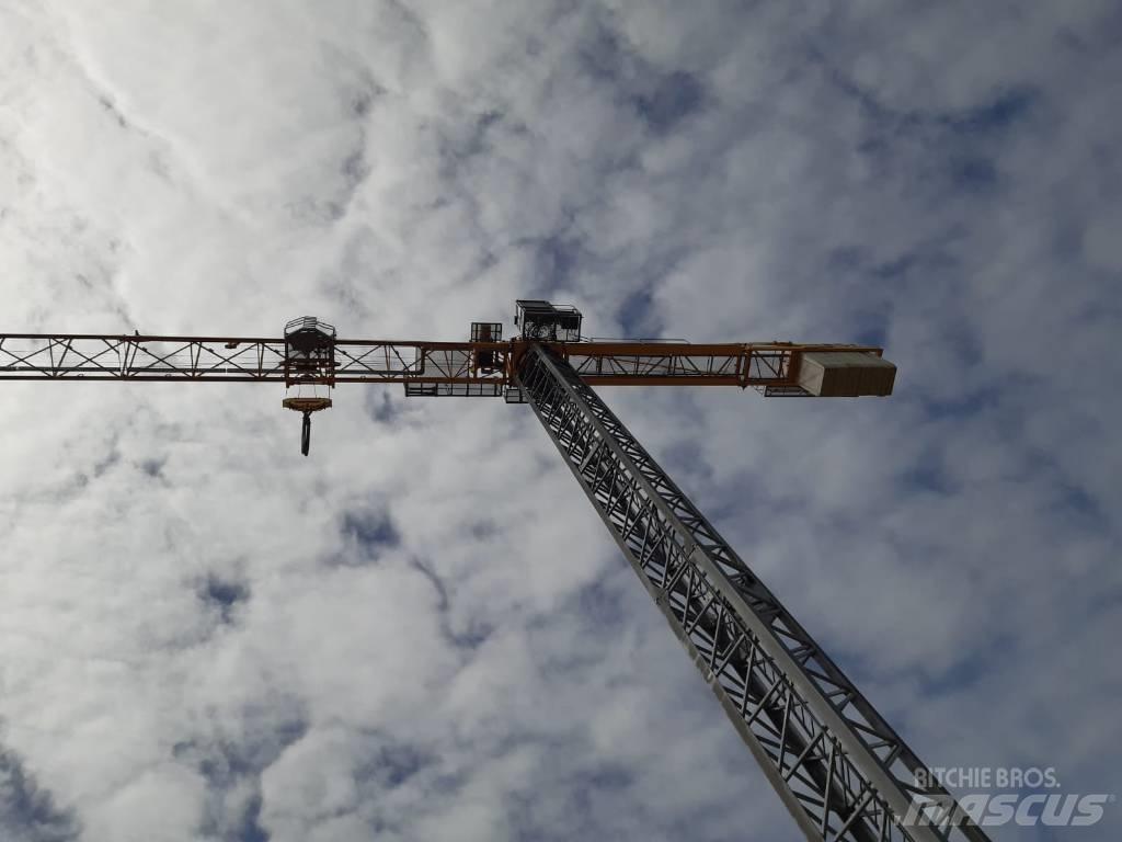 FM GRU 1350 TLX Turmdrehkrane
