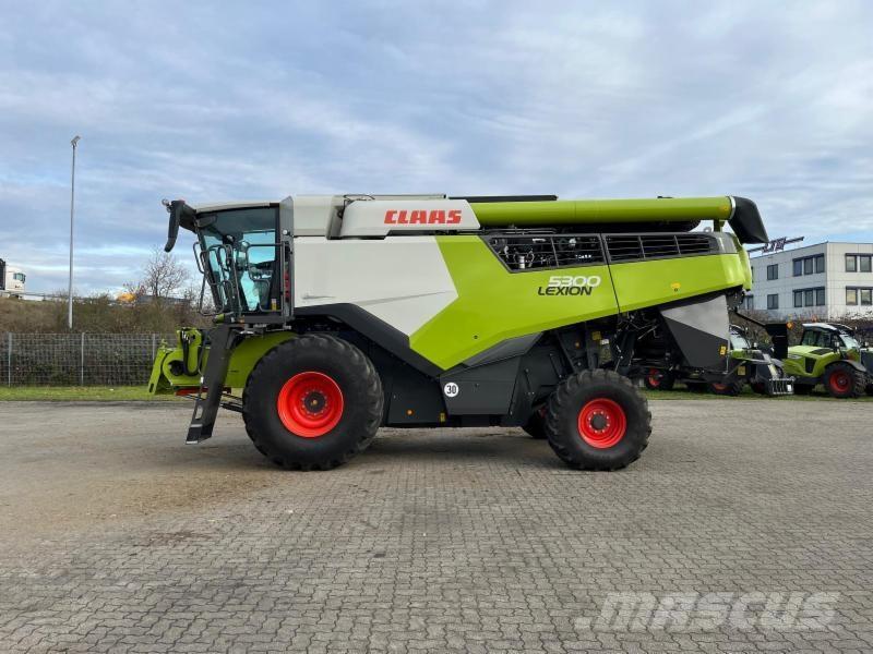 CLAAS LEXION 5300 Mähdrescher