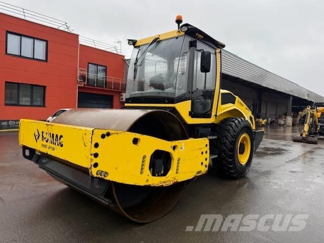Bomag BW 212 D 5 Erdbauwalzen