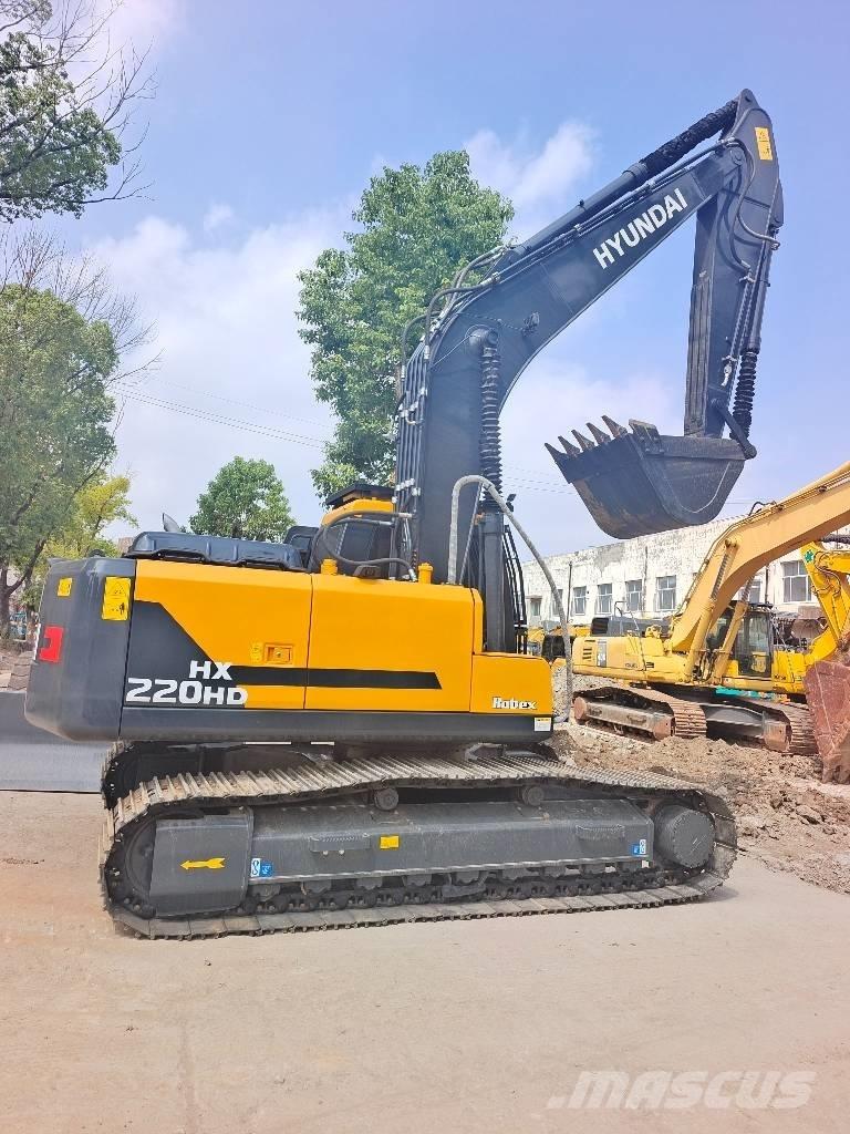 Hyundai HX 220 Raupenbagger