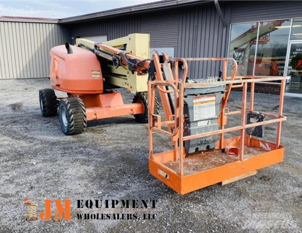 JLG 450 AJ Gelenkteleskoparbeitsbühnen