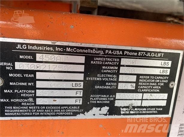 JLG 450 AJ Gelenkteleskoparbeitsbühnen