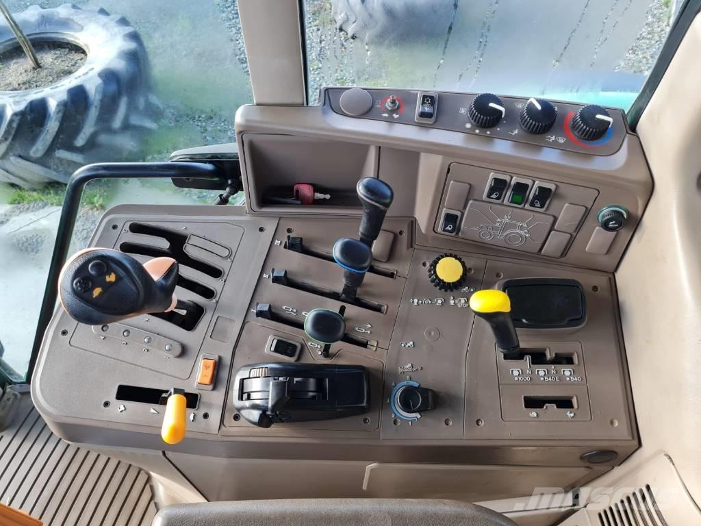 John Deere 6830 Traktoren