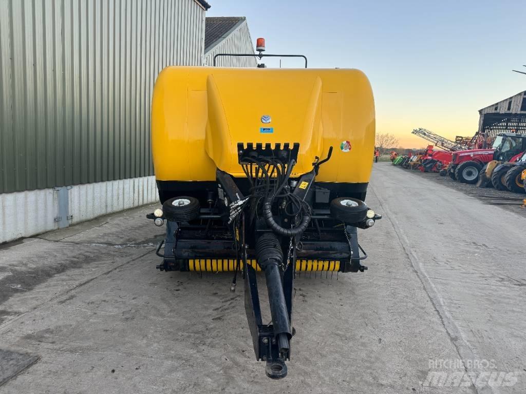 New Holland BB 9060 Quaderpressen