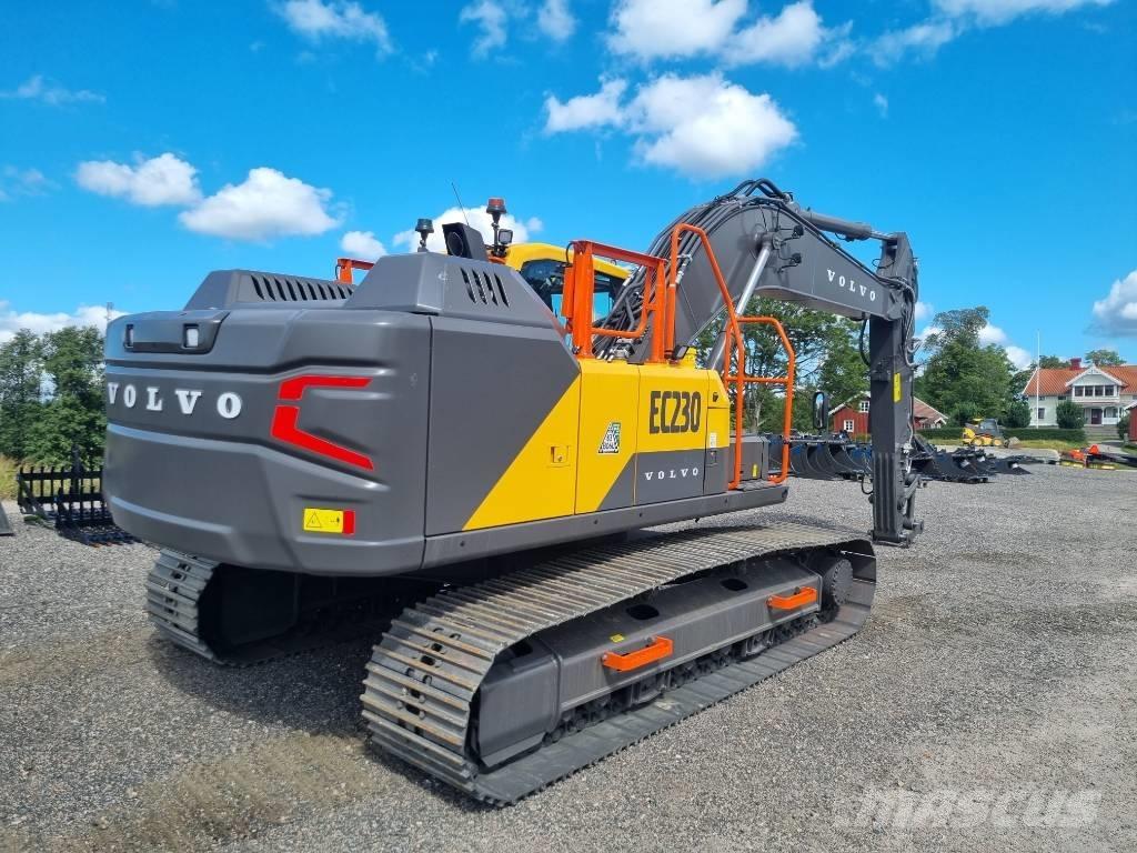 Volvo EC 230 FL Raupenbagger