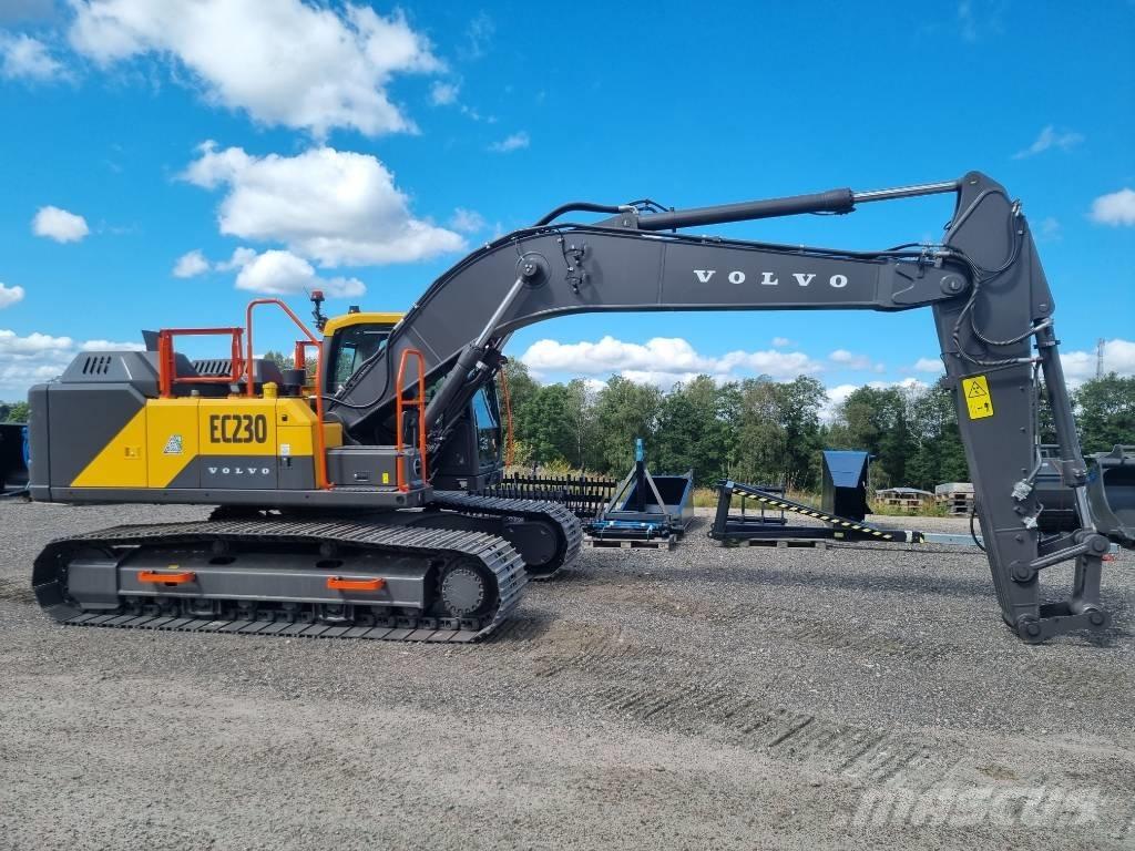 Volvo EC 230 FL Raupenbagger