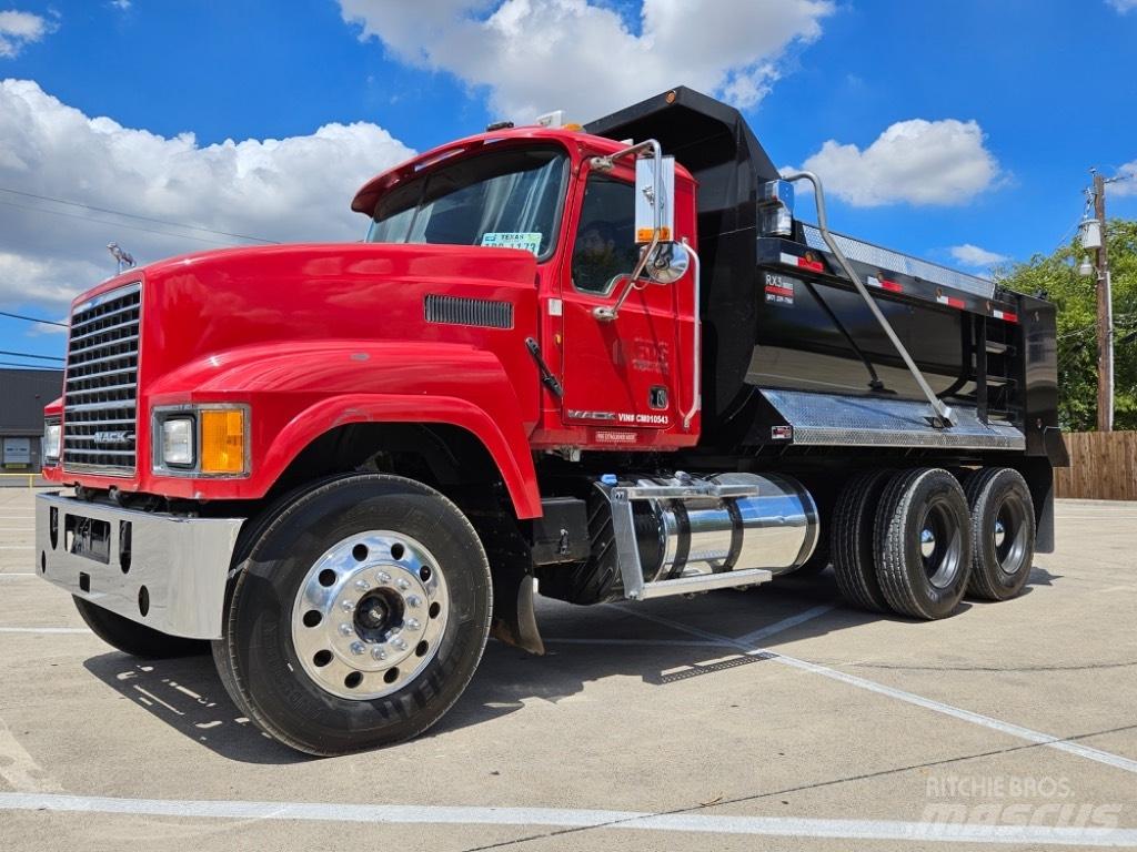Mack CHU 613 Kipper