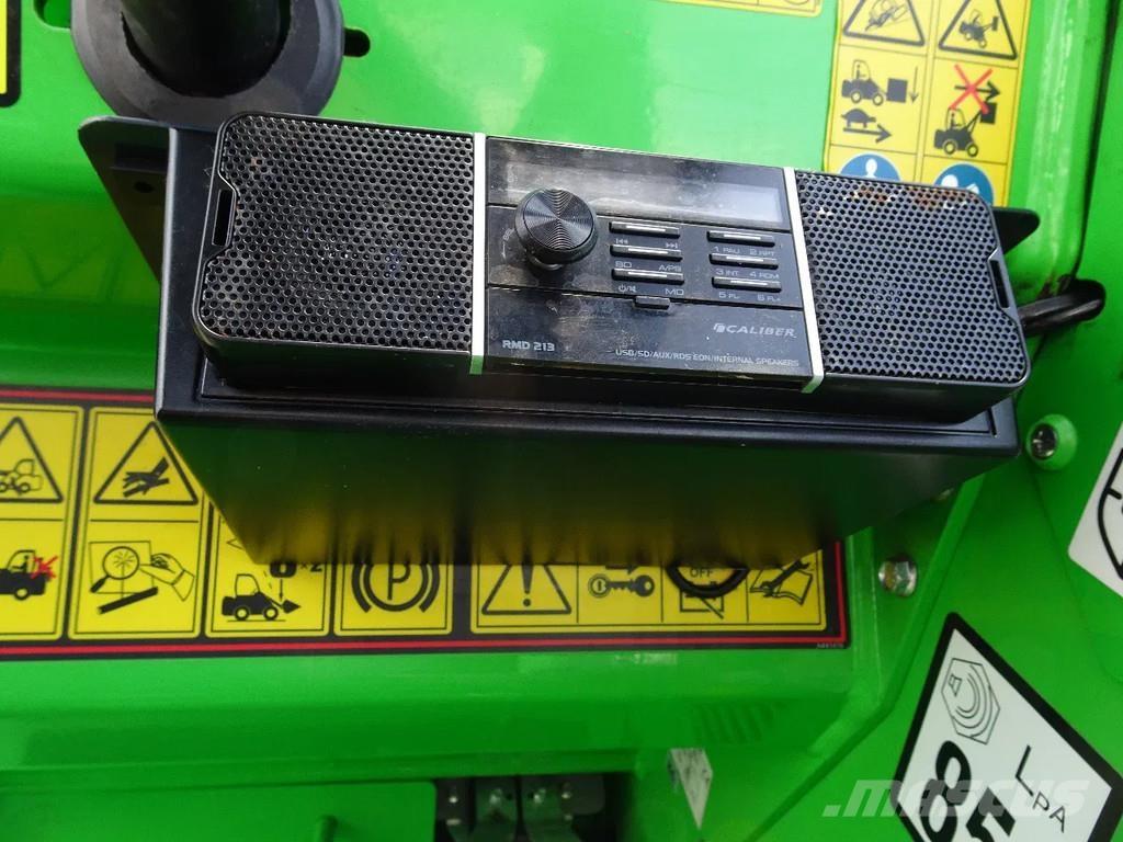 Avant 735 Teleskop-Radlader