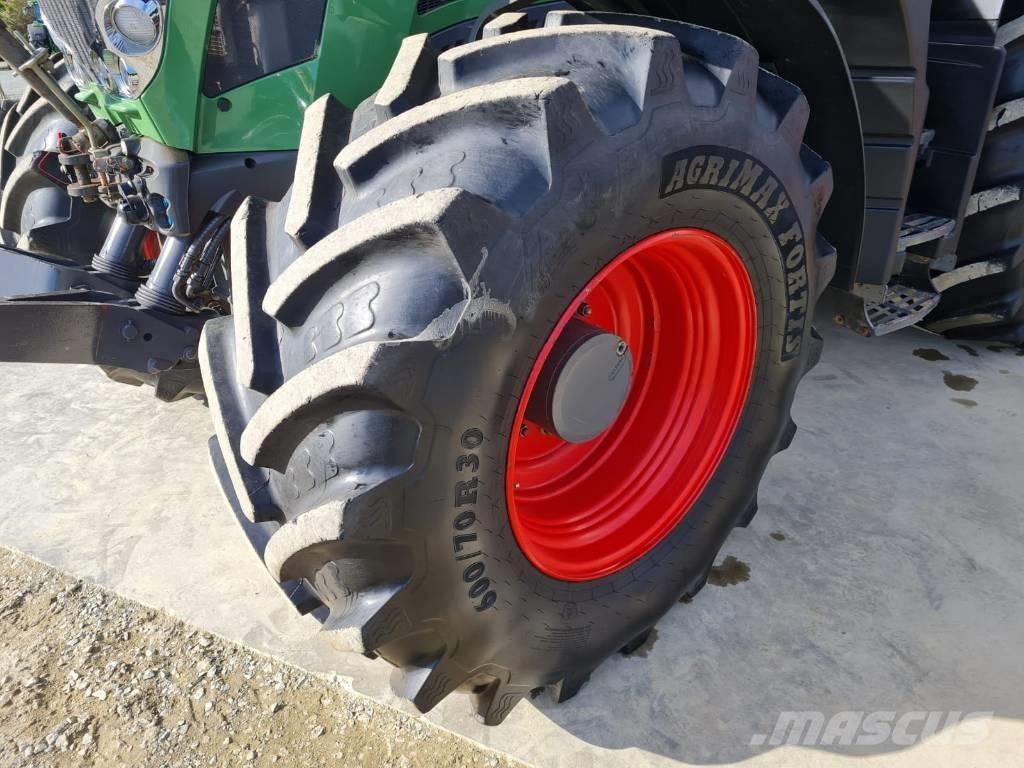 Fendt 826 Traktoren