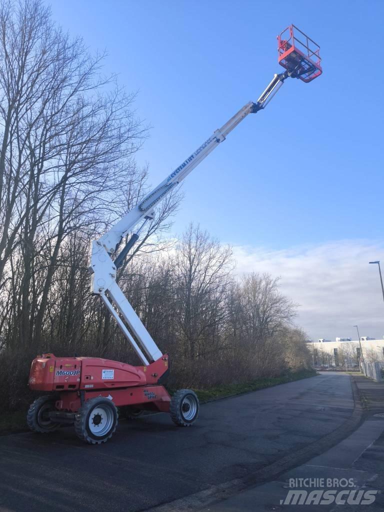 JLG M 600 JP Teleskopbühnen