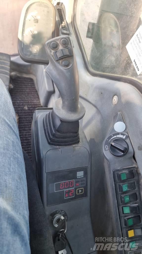 Volvo EC 290 B LC Raupenbagger