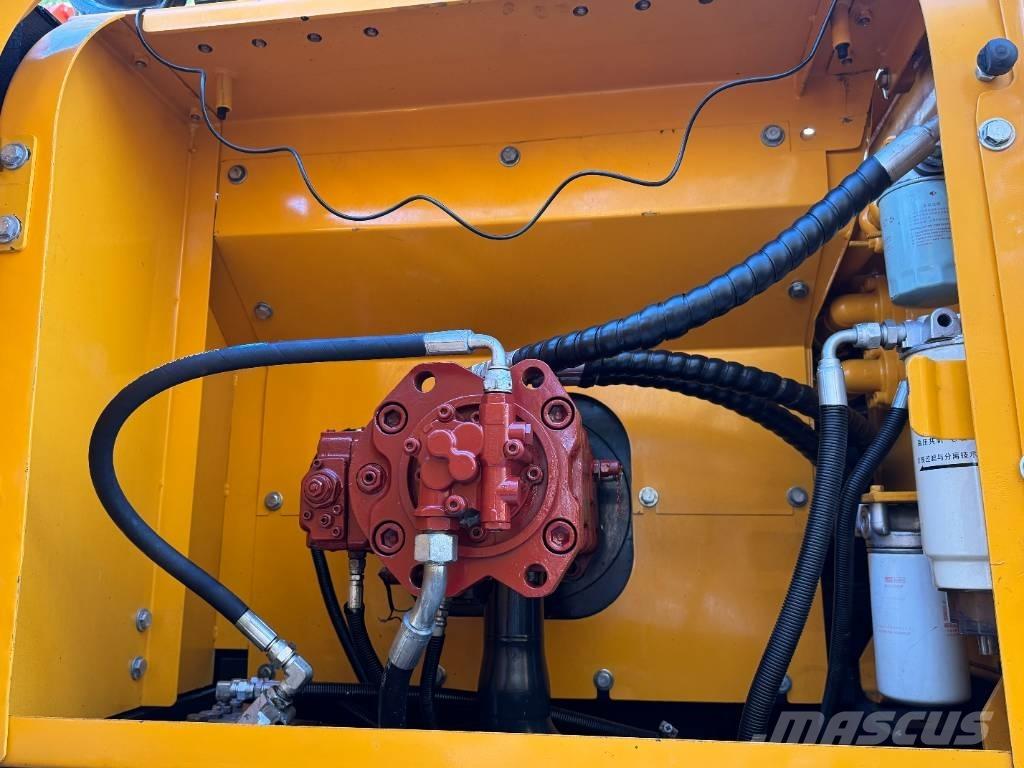 Hyundai HX220HD Midibagger  7t - 12t