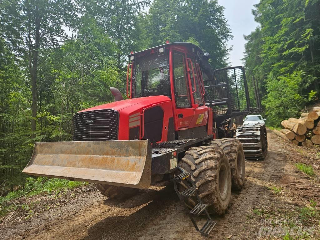 Komatsu 875 Forwarder