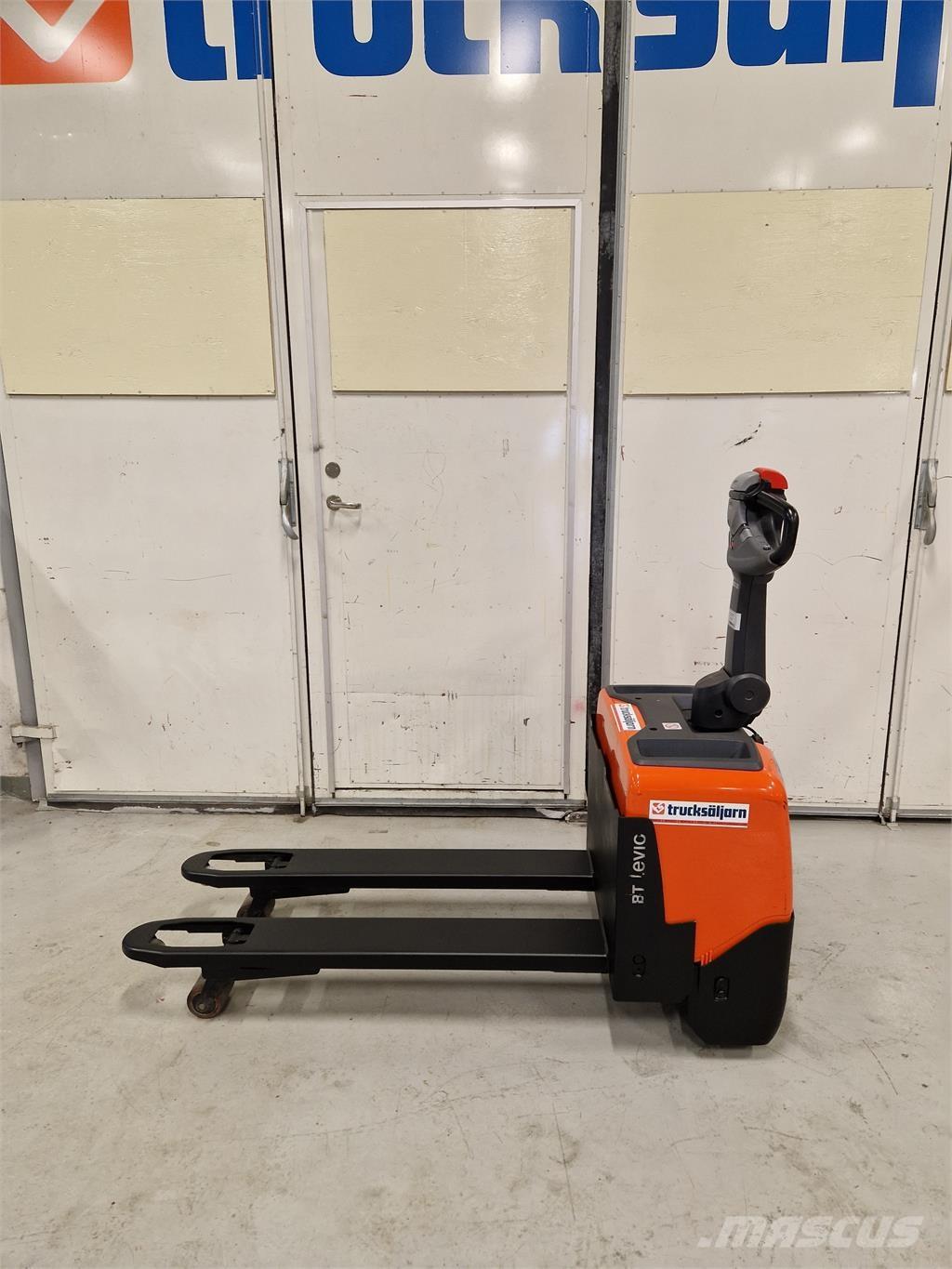 Toyota LWE130 Deichselstapler