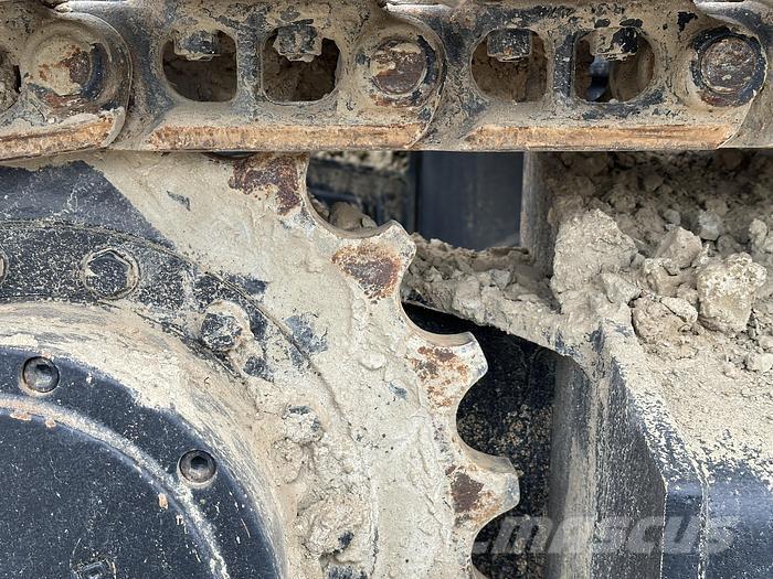 Aichi SR18A Teleskopbühnen