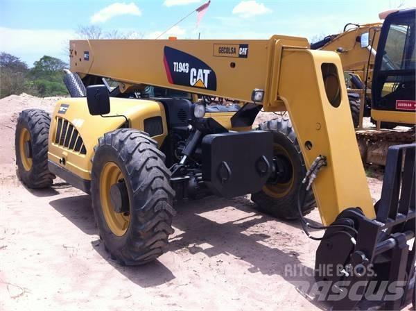CAT TL943 (M51936) Teleskoplader