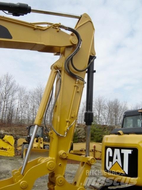 CAT 311F Raupenbagger