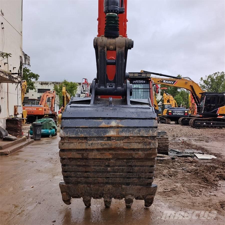 Doosan DX 340 LC Raupenbagger